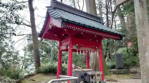 高瀧神社の手水舎