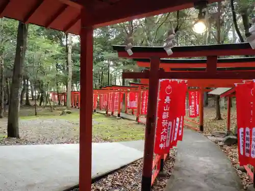 長山稲荷社の鳥居