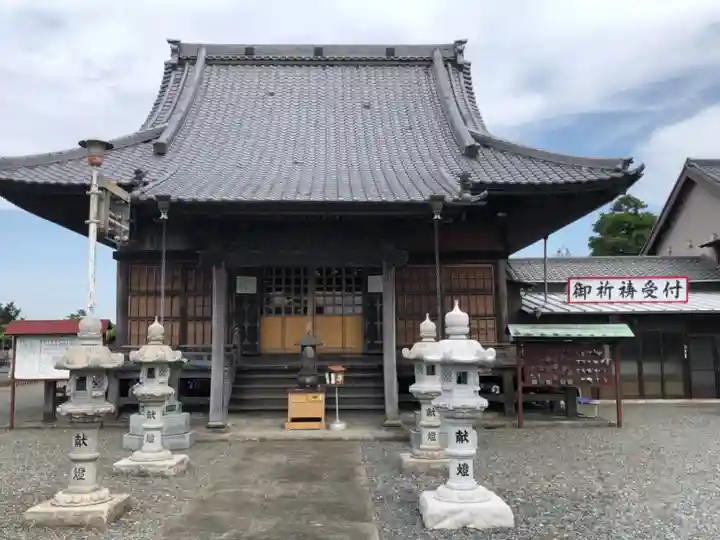 長徳寺の本殿・本堂