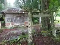 東堂神社の鳥居