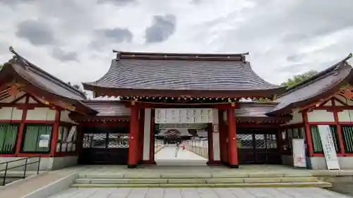 北海道護國神社の山門・神門
