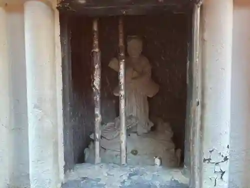 成田山横浜別院延命院の像