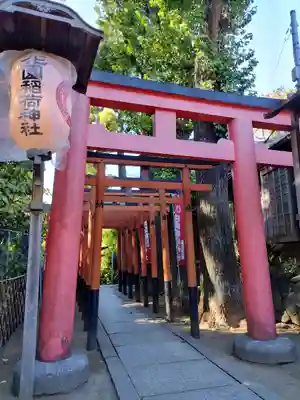 花園稲荷神社の鳥居