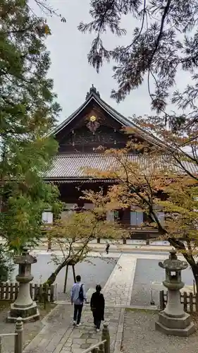 知恩院の本殿・本堂