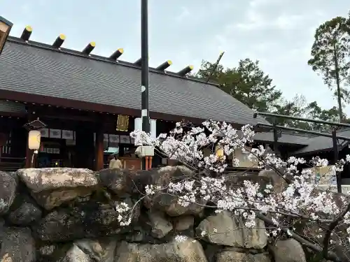 廣田神社の{uncategorized: "未分類", other: "その他", undefined: "問題あり", building: "その他建物", grave: "お墓", sacred_gate: "鳥居", guardian: "狛犬", statue: "像", buddha: "仏像", history: "歴史", nature: "自然", garden: "庭園", animal: "動物", pagoda: "塔", temizu: "手水舎", mountain_gate: "山門・神門", sanctuary: "本殿・本堂", subordinate: "末社・摂社", art: "芸術", scenery: "景色", jizo: "地蔵", ema: "絵馬", goshuin: "御朱印", omikuji: "おみくじ", items: "授与品その他", amulet: "お守り", goshuincho: "御朱印帳", eats: "食事", festival: "お祭り", votive_dance: "神楽", shichigosan: "七五三参", wedding: "結婚式", experience: "体験その他", initially: "初詣", around: "周辺", anti_infection: "感染症対策"}