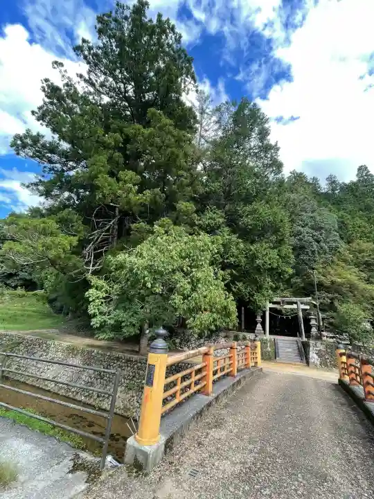岩神社(奈良県)