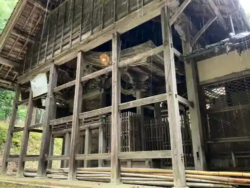 石田神社の本殿・本堂