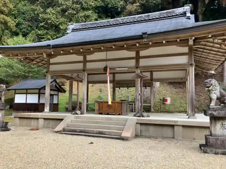 八咫烏神社(奈良県)