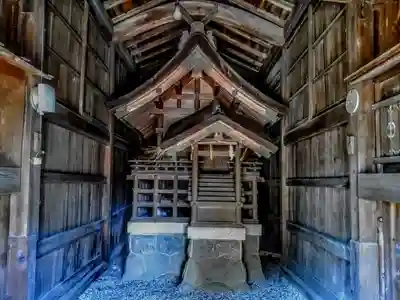 豊川進雄神社の末社・摂社