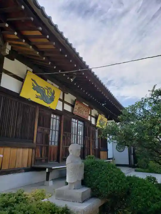 長善寺の本殿・本堂