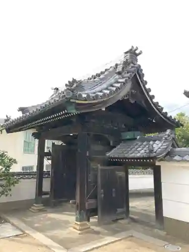 常光寺の山門・神門