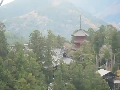 身延山奥之院思親閣(山梨県)