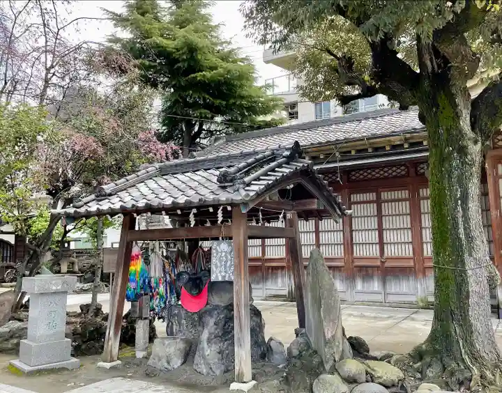 牛嶋神社の像