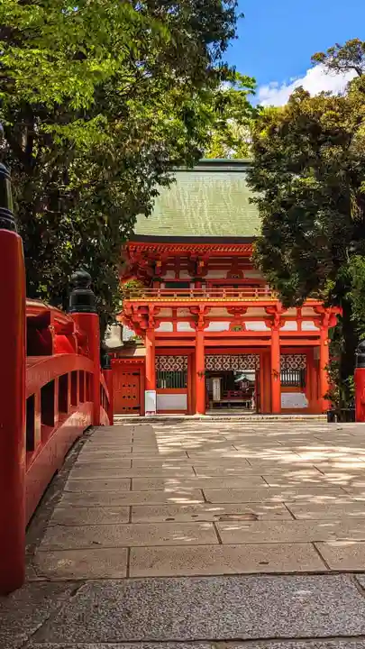武蔵一宮氷川神社の山門・神門