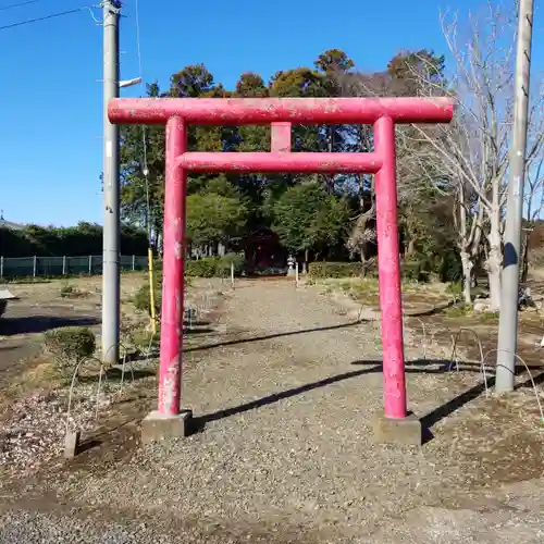 中根稲荷神社の鳥居