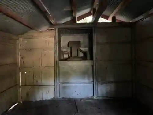 神社（名称不明）の本殿・本堂