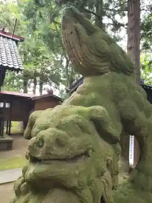 神明宮の狛犬