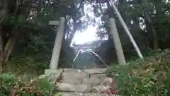 御礼神社の建物その他