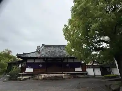 念仏寺の{uncategorized: "未分類", other: "その他", undefined: "問題あり", building: "その他建物", grave: "お墓", sacred_gate: "鳥居", guardian: "狛犬", statue: "像", buddha: "仏像", history: "歴史", nature: "自然", garden: "庭園", animal: "動物", pagoda: "塔", temizu: "手水舎", mountain_gate: "山門・神門", sanctuary: "本殿・本堂", subordinate: "末社・摂社", art: "芸術", scenery: "景色", jizo: "地蔵", ema: "絵馬", goshuin: "御朱印", omikuji: "おみくじ", items: "授与品その他", amulet: "お守り", goshuincho: "御朱印帳", eats: "食事", festival: "お祭り", votive_dance: "神楽", shichigosan: "七五三参", wedding: "結婚式", experience: "体験その他", initially: "初詣", around: "周辺", anti_infection: "感染症対策"}