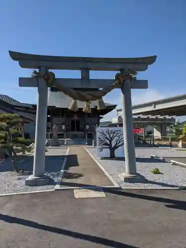 眞中神社の鳥居