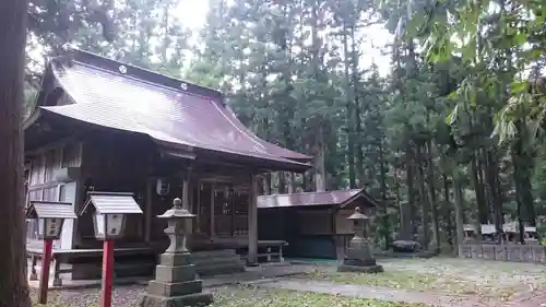 湯野上温泉神社の本殿・本堂