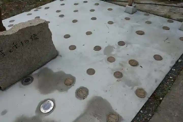 こま・チヨ神社(兵庫県)