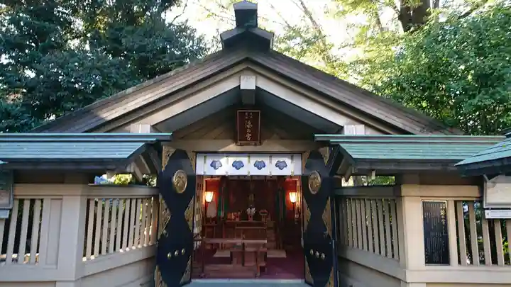 東郷神社の末社・摂社