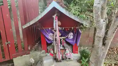 斗瑩稲荷神社の末社・摂社