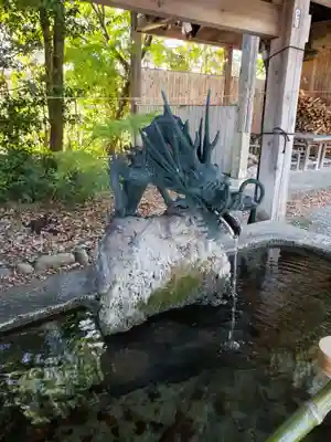 松任金剣宮の手水舎