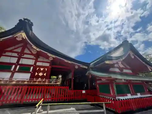 伏見稲荷大社の{uncategorized: "未分類", other: "その他", undefined: "問題あり", building: "その他建物", grave: "お墓", sacred_gate: "鳥居", guardian: "狛犬", statue: "像", buddha: "仏像", history: "歴史", nature: "自然", garden: "庭園", animal: "動物", pagoda: "塔", temizu: "手水舎", mountain_gate: "山門・神門", sanctuary: "本殿・本堂", subordinate: "末社・摂社", art: "芸術", scenery: "景色", jizo: "地蔵", ema: "絵馬", goshuin: "御朱印", omikuji: "おみくじ", items: "授与品その他", amulet: "お守り", goshuincho: "御朱印帳", eats: "食事", festival: "お祭り", votive_dance: "神楽", shichigosan: "七五三参", wedding: "結婚式", experience: "体験その他", initially: "初詣", around: "周辺", anti_infection: "感染症対策"}