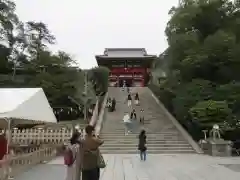 鶴岡八幡宮の建物その他