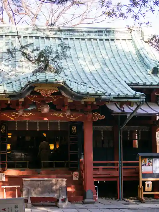 赤坂氷川神社の{uncategorized: "未分類", other: "その他", undefined: "問題あり", building: "その他建物", grave: "お墓", sacred_gate: "鳥居", guardian: "狛犬", statue: "像", buddha: "仏像", history: "歴史", nature: "自然", garden: "庭園", animal: "動物", pagoda: "塔", temizu: "手水舎", mountain_gate: "山門・神門", sanctuary: "本殿・本堂", subordinate: "末社・摂社", art: "芸術", scenery: "景色", jizo: "地蔵", ema: "絵馬", goshuin: "御朱印", omikuji: "おみくじ", items: "授与品その他", amulet: "お守り", goshuincho: "御朱印帳", eats: "食事", festival: "お祭り", votive_dance: "神楽", shichigosan: "七五三参", wedding: "結婚式", experience: "体験その他", initially: "初詣", around: "周辺", anti_infection: "感染症対策"}