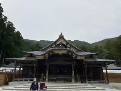 彌彦神社の本殿・本堂