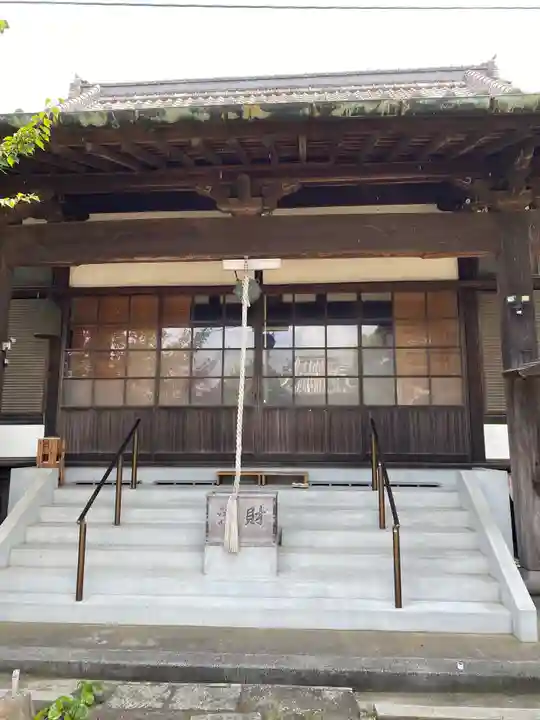 本傳寺の本殿・本堂