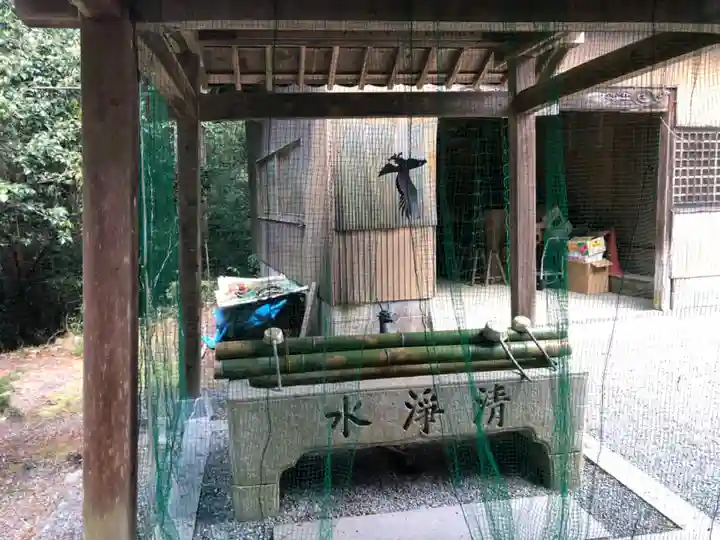 高岡神社の手水舎