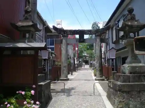 豊玉姫神社の鳥居