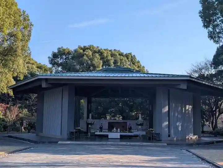 千鳥ヶ淵戦没者墓苑(東京都)