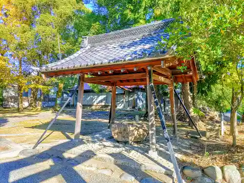 十所社の手水舎
