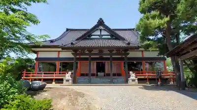 三宝荒神社の本殿・本堂