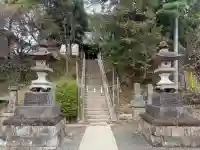 三嶋神社の{uncategorized: "未分類", other: "その他", undefined: "問題あり", building: "その他建物", grave: "お墓", sacred_gate: "鳥居", guardian: "狛犬", statue: "像", buddha: "仏像", history: "歴史", nature: "自然", garden: "庭園", animal: "動物", pagoda: "塔", temizu: "手水舎", mountain_gate: "山門・神門", sanctuary: "本殿・本堂", subordinate: "末社・摂社", art: "芸術", scenery: "景色", jizo: "地蔵", ema: "絵馬", goshuin: "御朱印", omikuji: "おみくじ", items: "授与品その他", amulet: "お守り", goshuincho: "御朱印帳", eats: "食事", festival: "お祭り", votive_dance: "神楽", shichigosan: "七五三参", wedding: "結婚式", experience: "体験その他", initially: "初詣", around: "周辺", anti_infection: "感染症対策"}