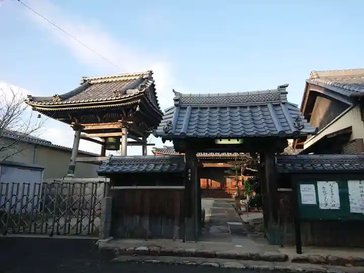 宗徳寺の山門・神門