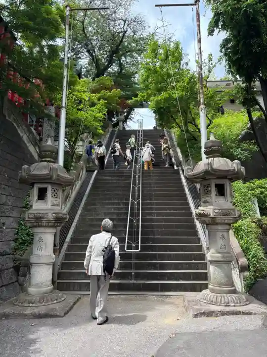 市谷亀岡八幡宮の{uncategorized: "未分類", other: "その他", undefined: "問題あり", building: "その他建物", grave: "お墓", sacred_gate: "鳥居", guardian: "狛犬", statue: "像", buddha: "仏像", history: "歴史", nature: "自然", garden: "庭園", animal: "動物", pagoda: "塔", temizu: "手水舎", mountain_gate: "山門・神門", sanctuary: "本殿・本堂", subordinate: "末社・摂社", art: "芸術", scenery: "景色", jizo: "地蔵", ema: "絵馬", goshuin: "御朱印", omikuji: "おみくじ", items: "授与品その他", amulet: "お守り", goshuincho: "御朱印帳", eats: "食事", festival: "お祭り", votive_dance: "神楽", shichigosan: "七五三参", wedding: "結婚式", experience: "体験その他", initially: "初詣", around: "周辺", anti_infection: "感染症対策"}