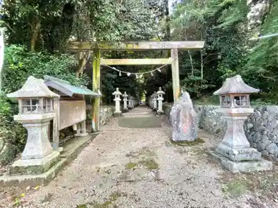 布氣皇舘太神社の鳥居