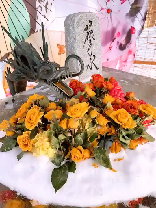 札幌諏訪神社の手水舎