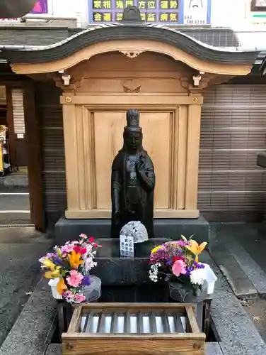 とげぬき地蔵尊 高岩寺の仏像