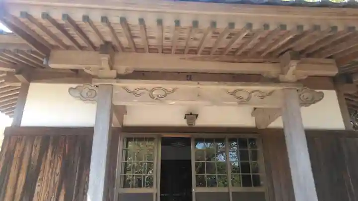 割石地蔵尊の本殿・本堂