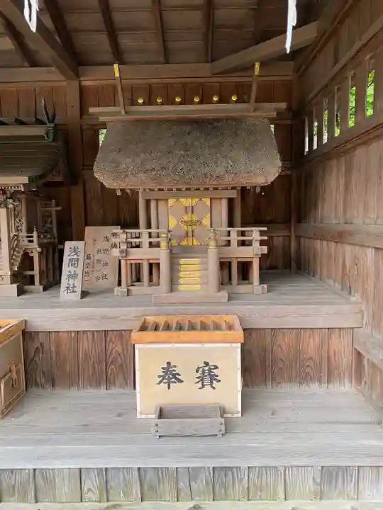 諏訪神社の末社・摂社