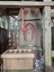 八幡神社の建物その他