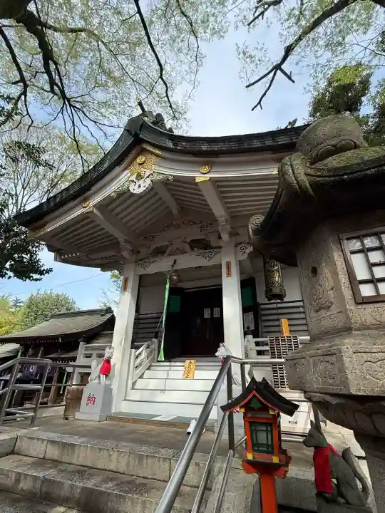 豊川稲荷東京別院の{uncategorized: "未分類", other: "その他", undefined: "問題あり", building: "その他建物", grave: "お墓", sacred_gate: "鳥居", guardian: "狛犬", statue: "像", buddha: "仏像", history: "歴史", nature: "自然", garden: "庭園", animal: "動物", pagoda: "塔", temizu: "手水舎", mountain_gate: "山門・神門", sanctuary: "本殿・本堂", subordinate: "末社・摂社", art: "芸術", scenery: "景色", jizo: "地蔵", ema: "絵馬", goshuin: "御朱印", omikuji: "おみくじ", items: "授与品その他", amulet: "お守り", goshuincho: "御朱印帳", eats: "食事", festival: "お祭り", votive_dance: "神楽", shichigosan: "七五三参", wedding: "結婚式", experience: "体験その他", initially: "初詣", around: "周辺", anti_infection: "感染症対策"}