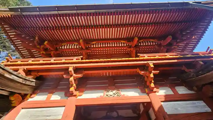 吉野水分神社(吉野町)の山門・神門